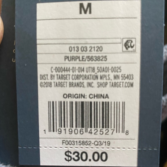 Turtleneck Sweater in various sizes - Picture 7 of 8